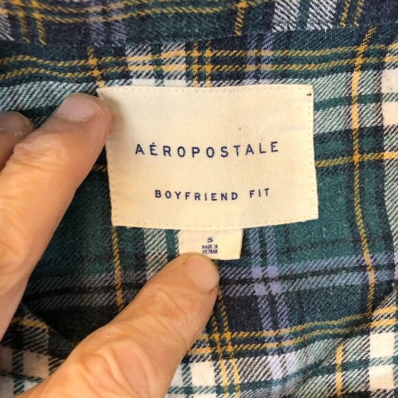 Aeropostale Womens Shirt Small Boyfriend Fit Green Blue Plaid Flannel Button Up - Picture 5 of 8